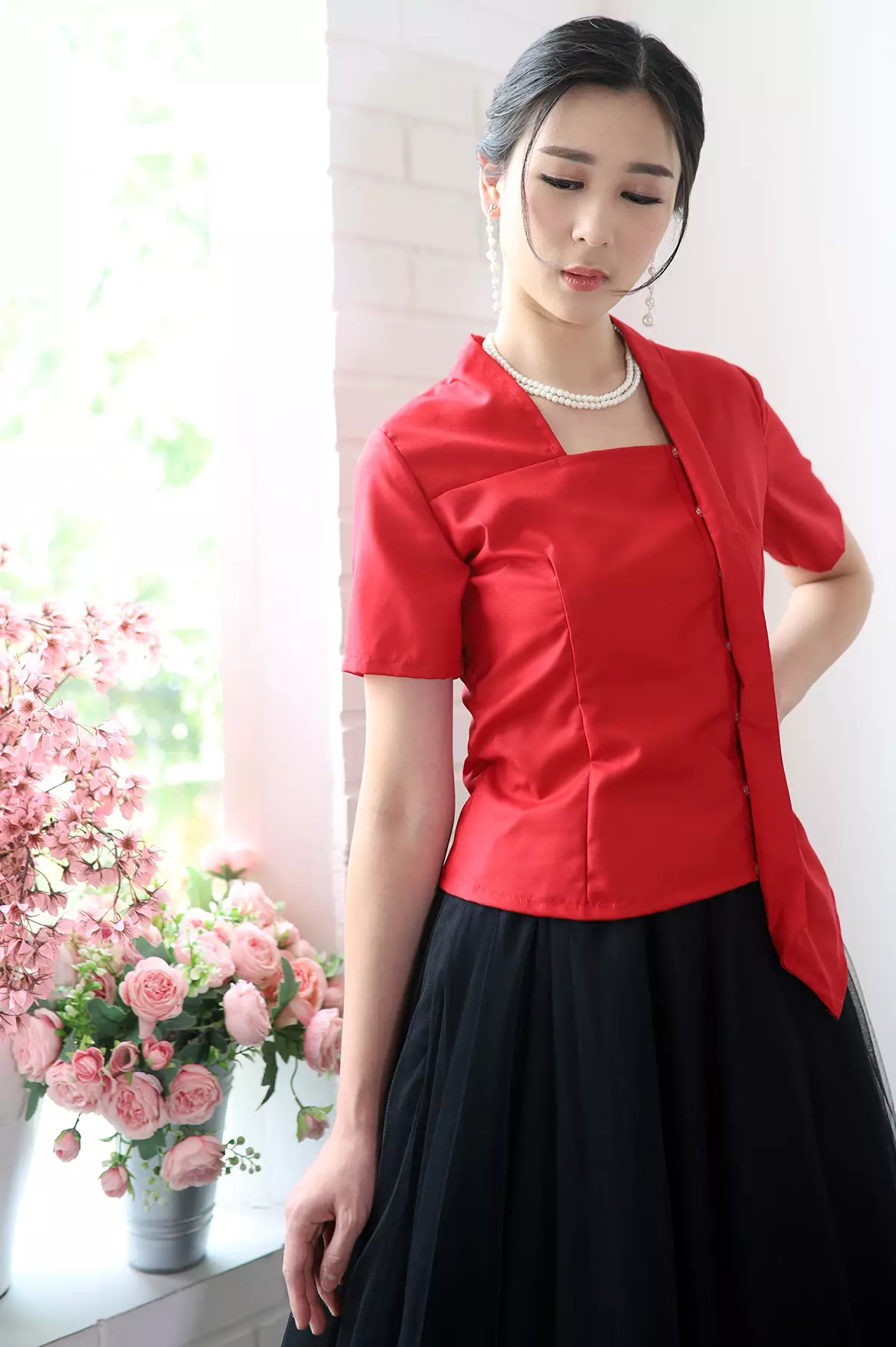 Katarina Red Cotton Kebaya