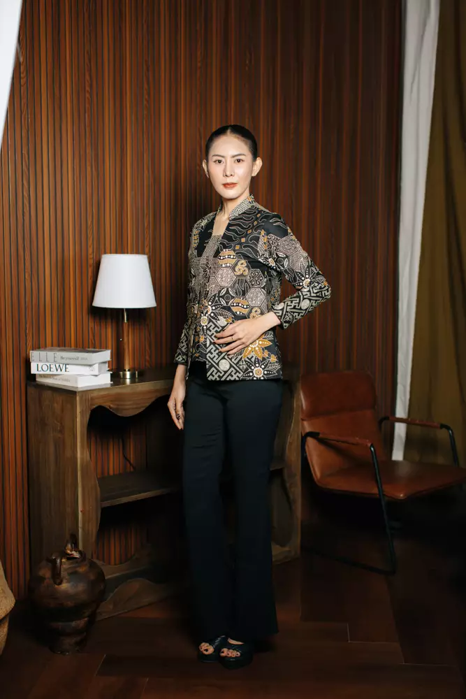 Arvian Black Blouse Batik Kutu Baru Wanita Tricot Katun