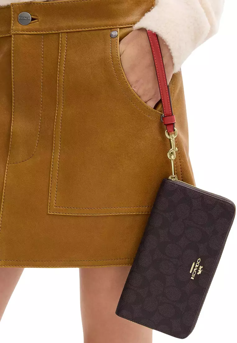 Zip Around Wallet In Signature Canvas - Walnut/ True Red CW778