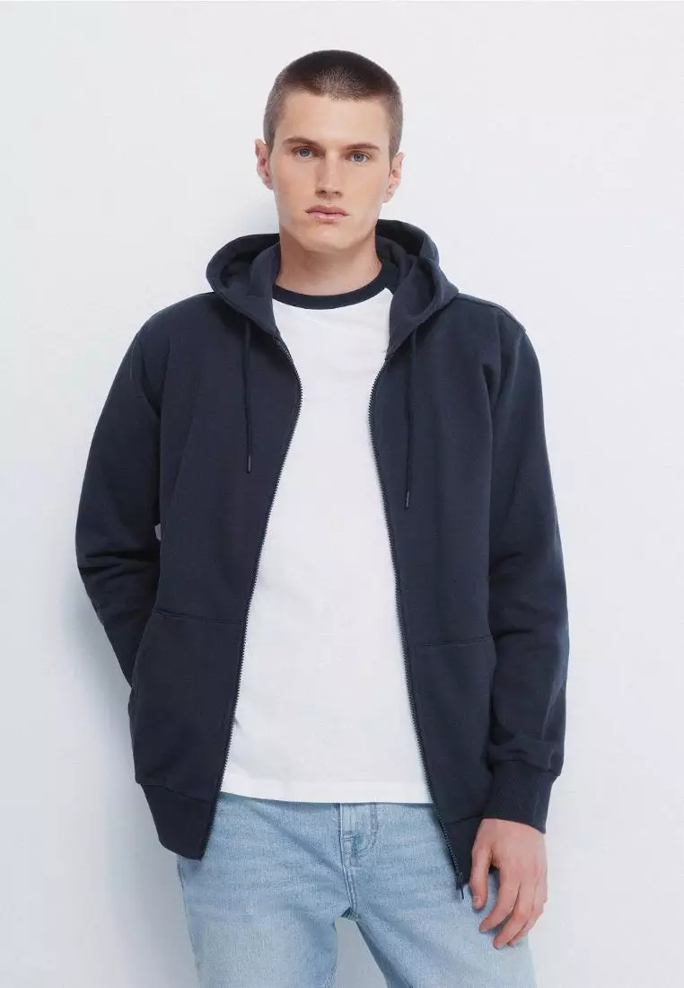 Hoodie with Zip Closure
