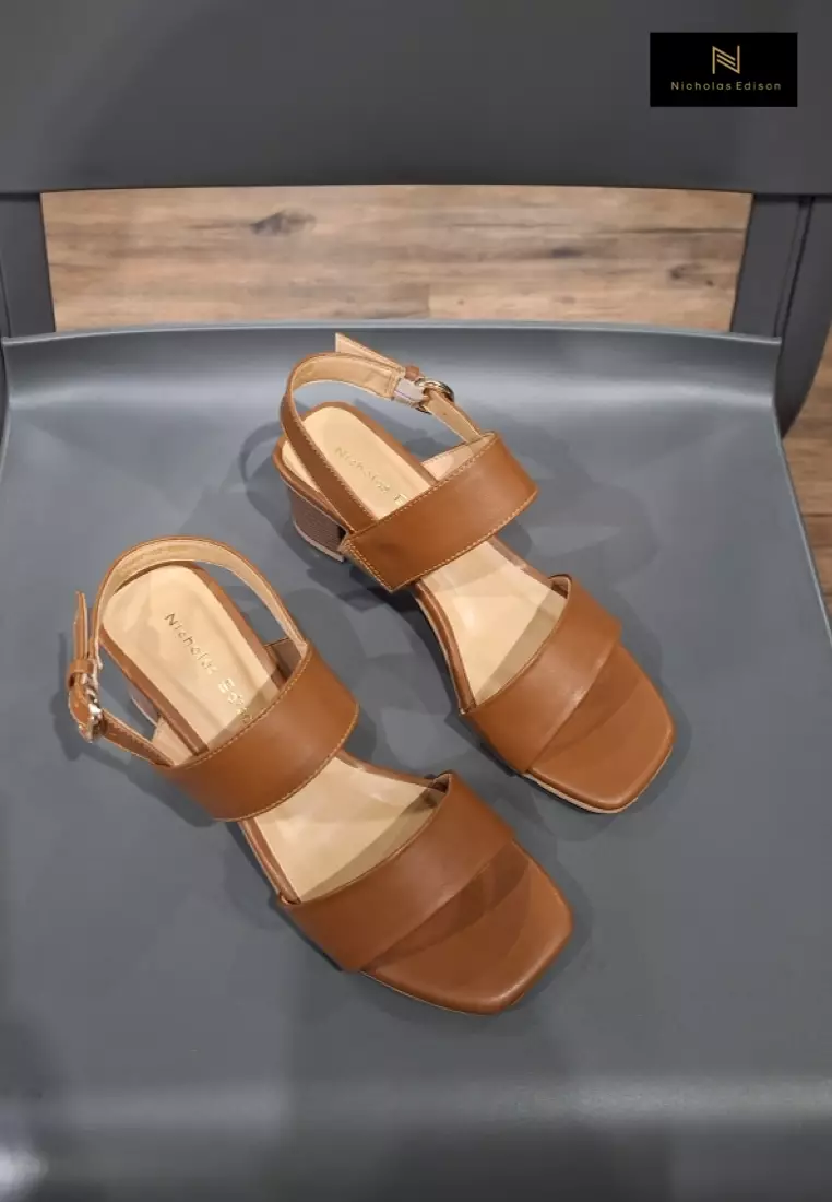 Nicholas Edison Heel Aiko Brown