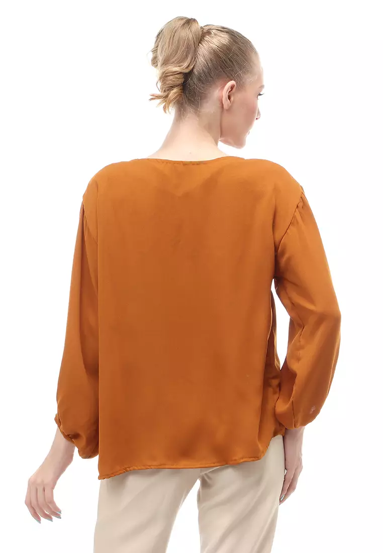 Blouse Lengan Balon Motif Solid Design Simple Regular Fit - Brown