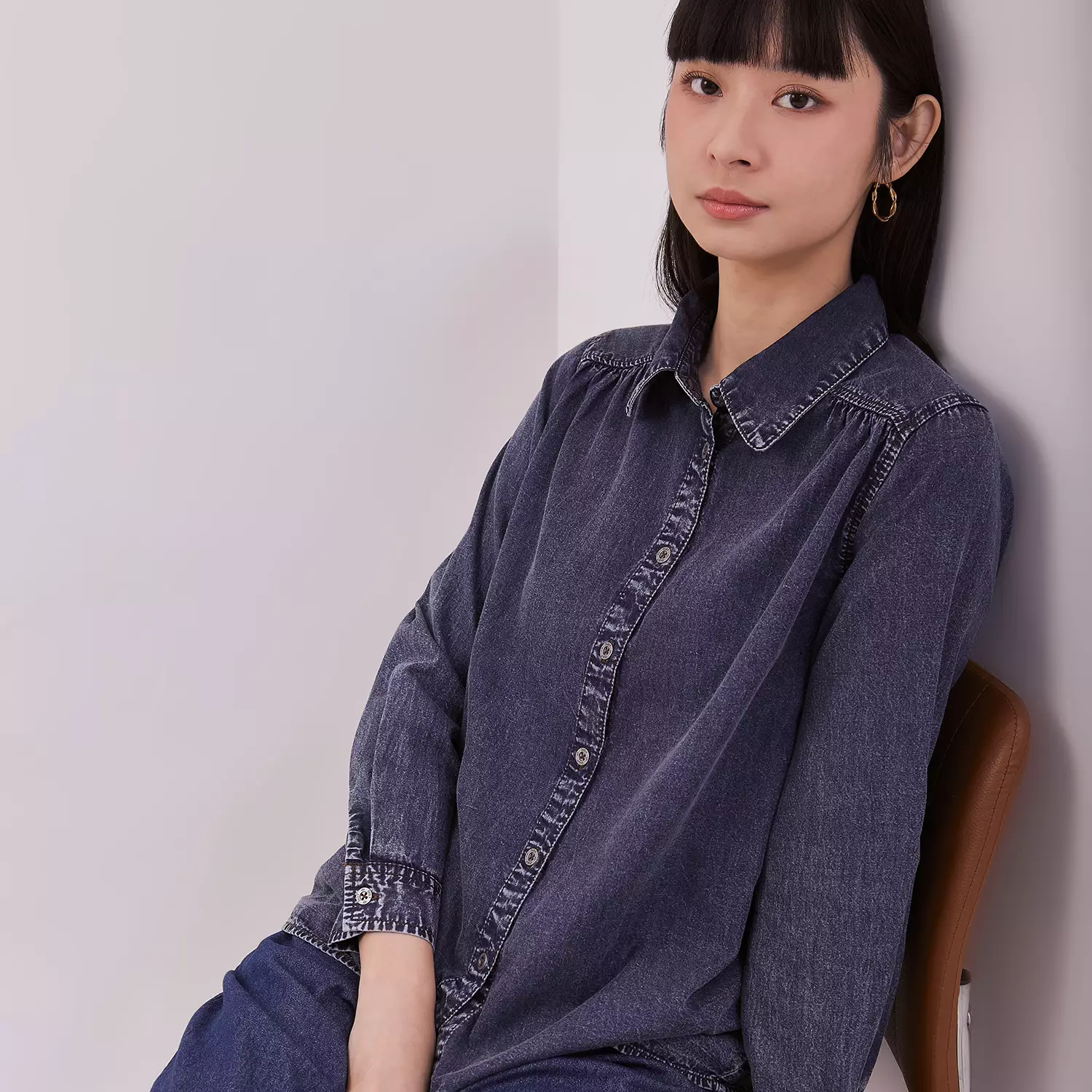 DUST Kemeja Denim Avery Medium Dark Blue (D.116437)