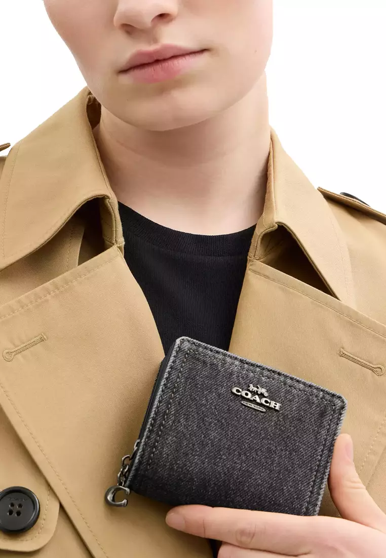 Buy Coach Snap Wallet - Washed Grey CAP07 2025 Online | ZALORA