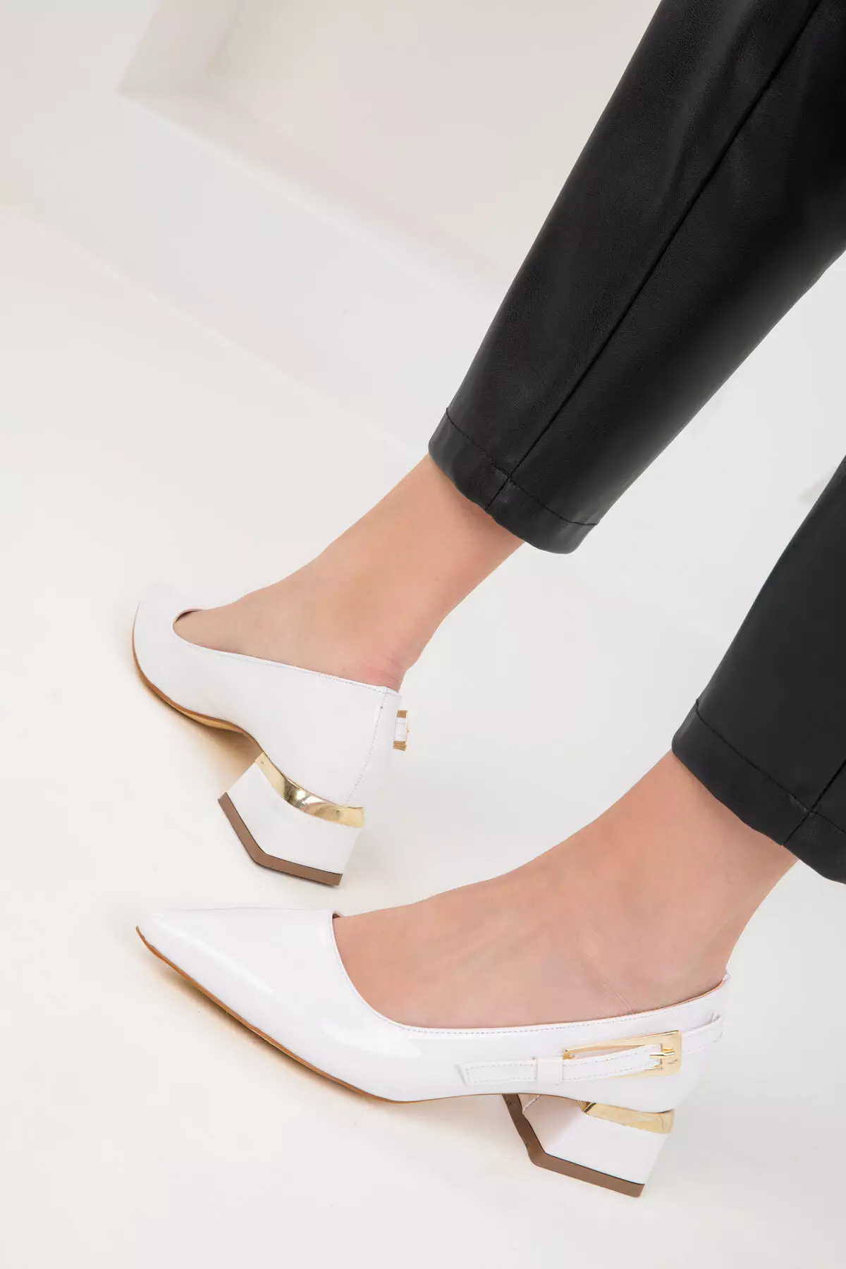 White Patent Leather Women's Classic Heeled Shoes 20366