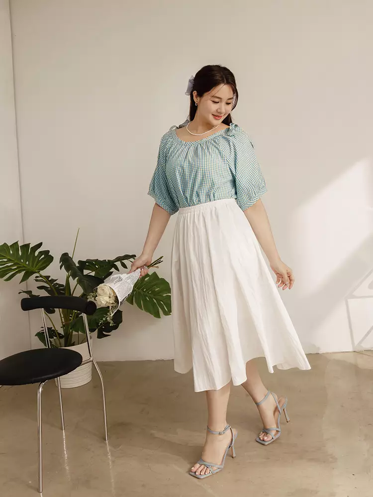Plaid Cold Shoulder Bubble Sleeve Top [AB19543]