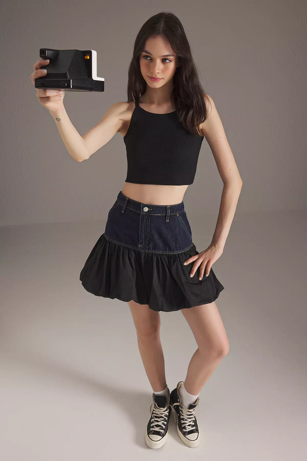 Blue Color Block Mini Denim Skirt TWOSS25ET00128