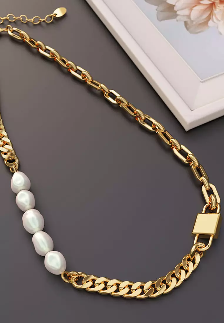 Paperclip Cuban Chain Link Pearl Necklace in Gold