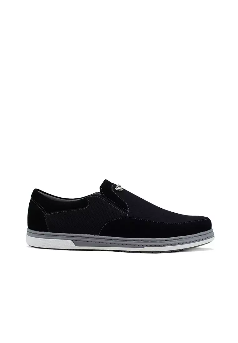 Sepatu Sneakers Slip On Pria Connor
