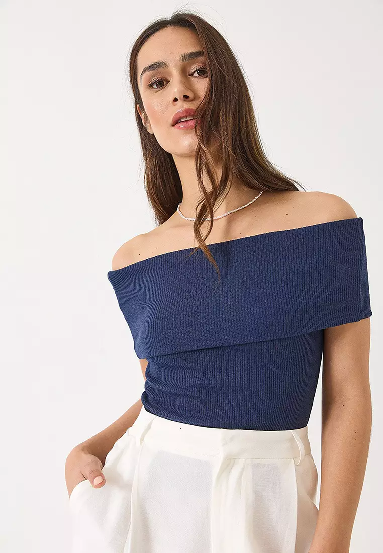 Women's Madonna Collar Ribbed Basic Blouse 60284012