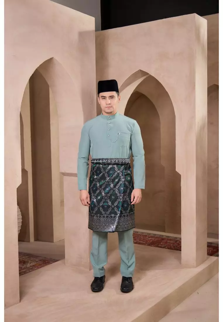 Baju Melayu Mahkota