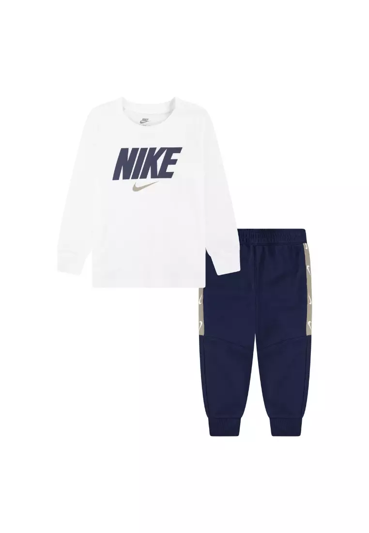 Nike top and bottom set best sale