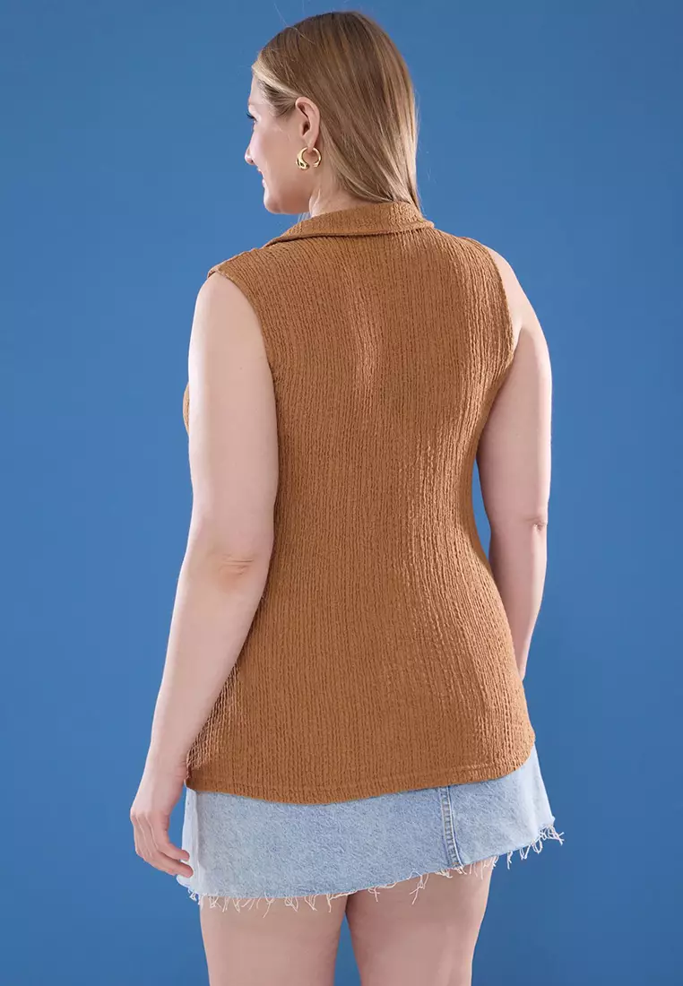 Cinnamon Polo Neck Textured Knitted Plus Size Blouse