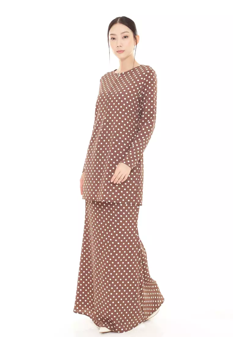 Rina Polka Dot Printed Kurung Basic Modern in Brown