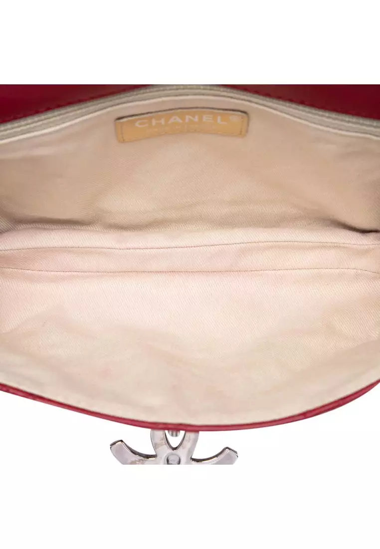 Pre-Loved Chanel Quilted Calfskin Double Stitch Hamptons Clutch With Chain