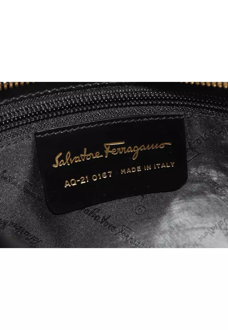 Ferragamo dust bag clearance