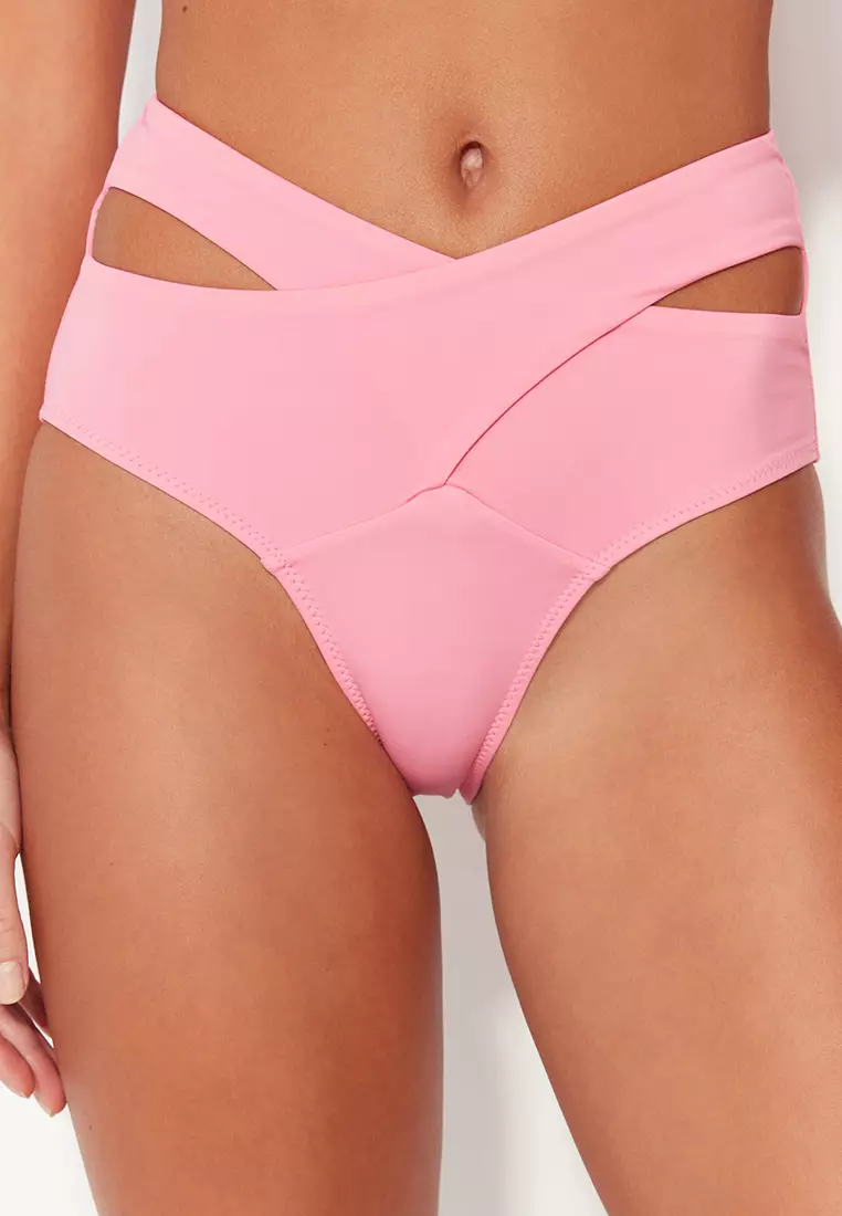 Cut Out/Window High Waist Regular Core Bikini Bottom