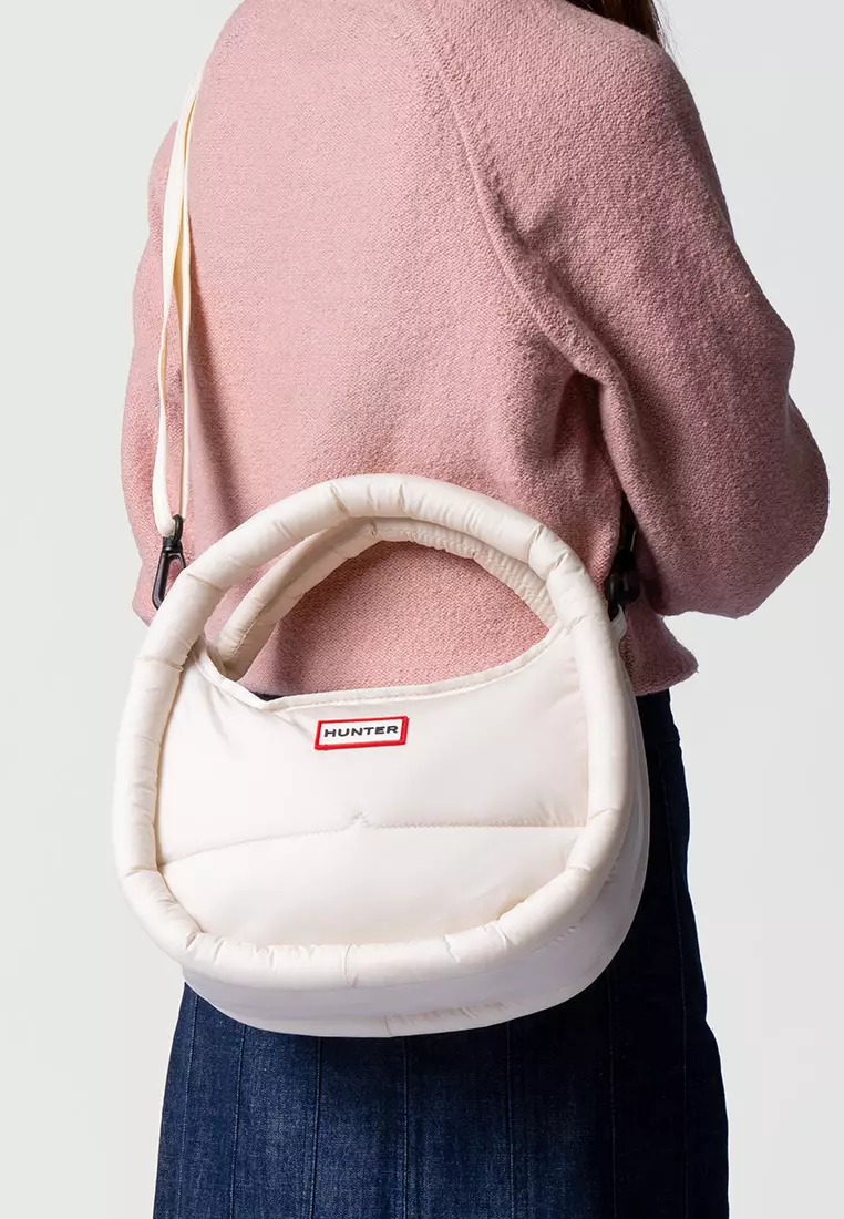 Buy Hunter Boots FRAMED PUFFER MIDI HOBO 2025 Online | ZALORA