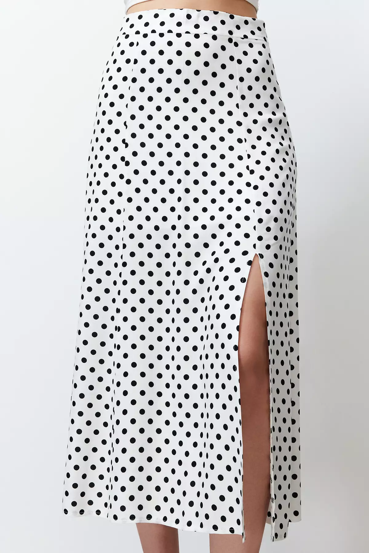Polka Dot Slit Skirt