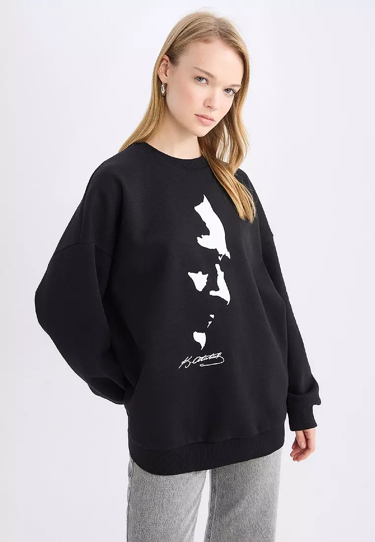 Oversize Crew Neck Atatürk Sweatshirt