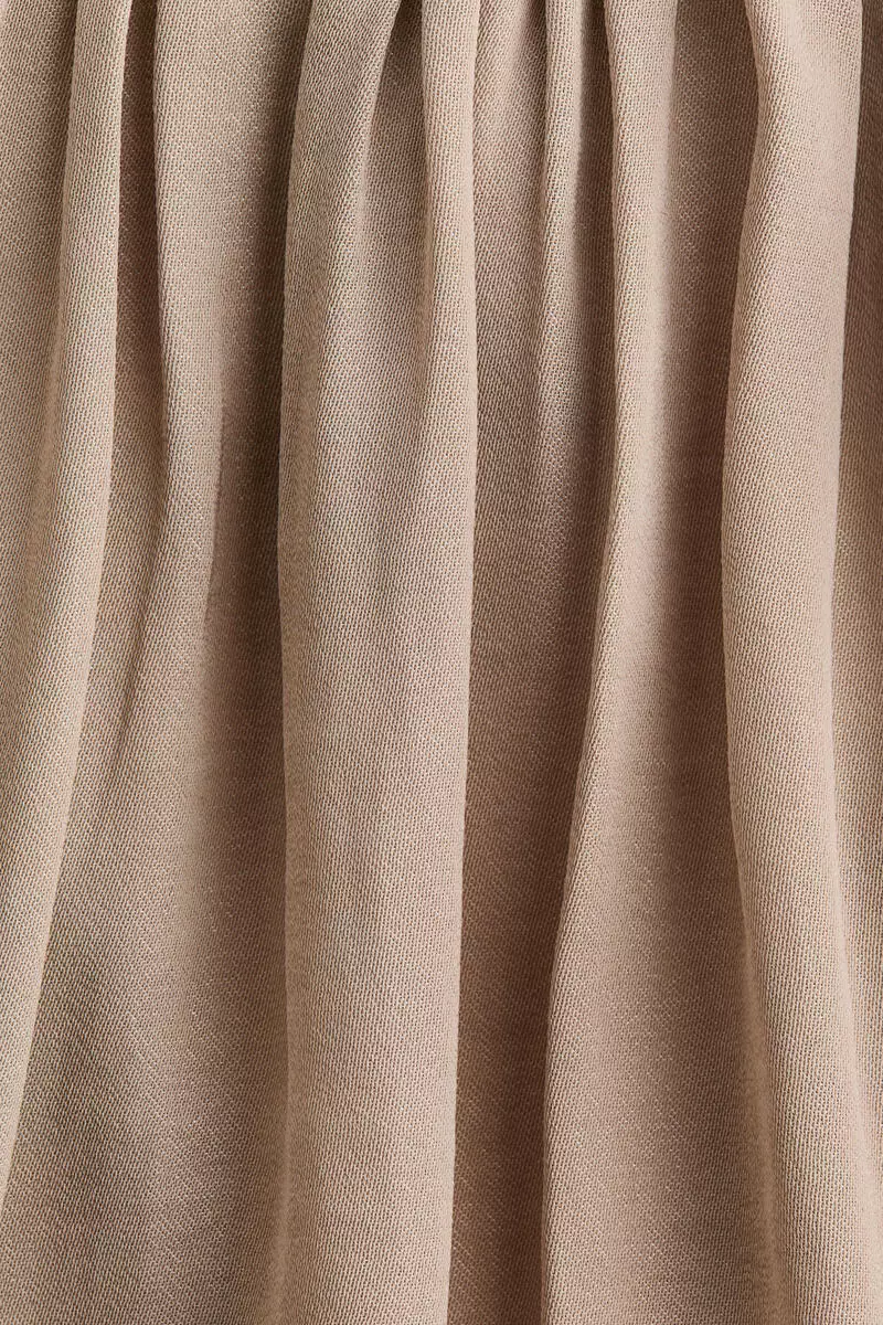 Balloon-sleeved blouse
