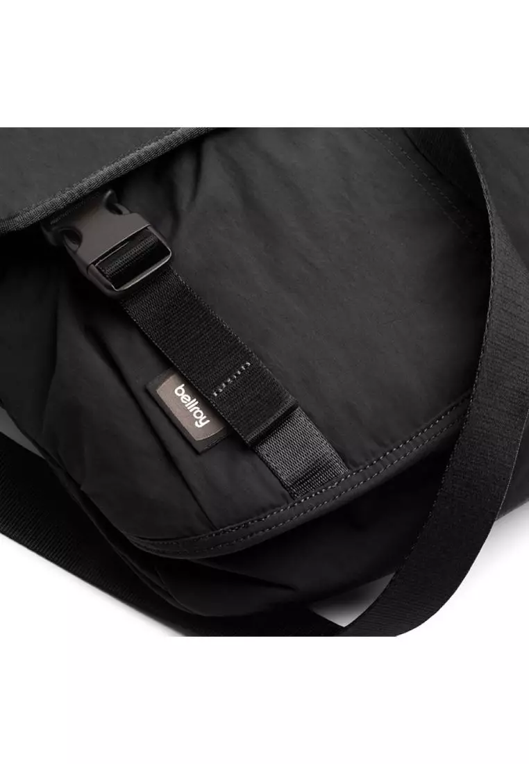 Bellroy Cinch Messenger Bag - Black