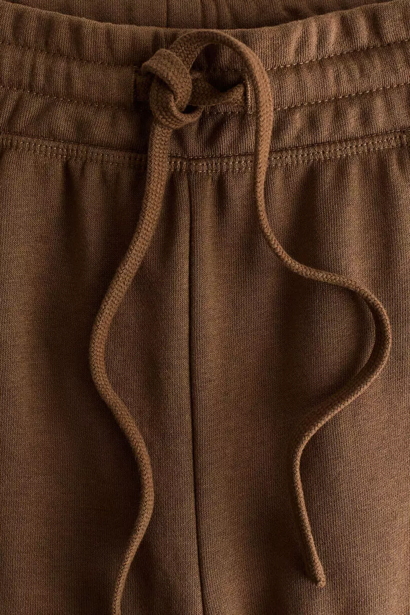 Wide joggers