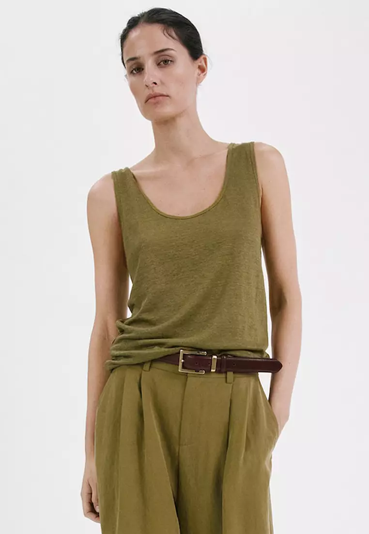 Linen Top With Scoop Neckline