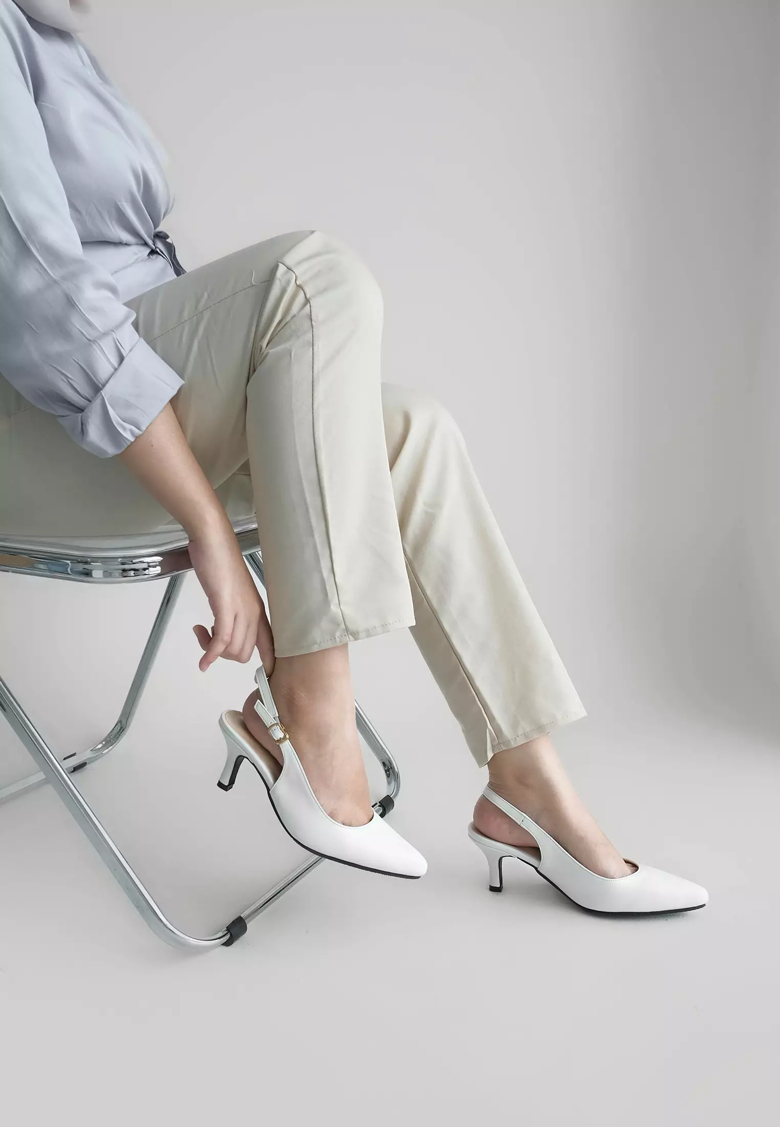 Claire Sepatu Slingback Wanita Stiletto Pointed Toe