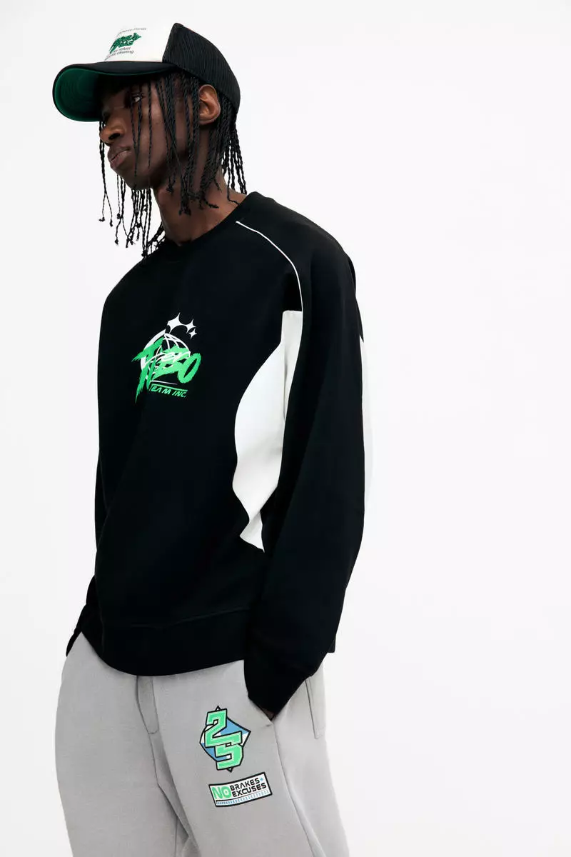 Loose Fit Scuba sweatshirt