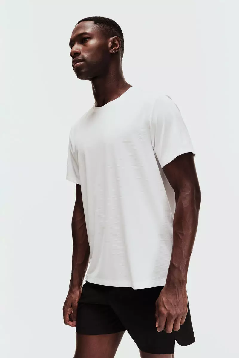 Mesh sports T-shirt with DryMove™