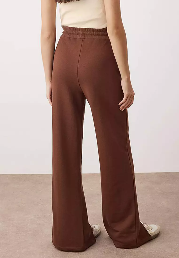 Brown Ribbed Knitted Sweatpants