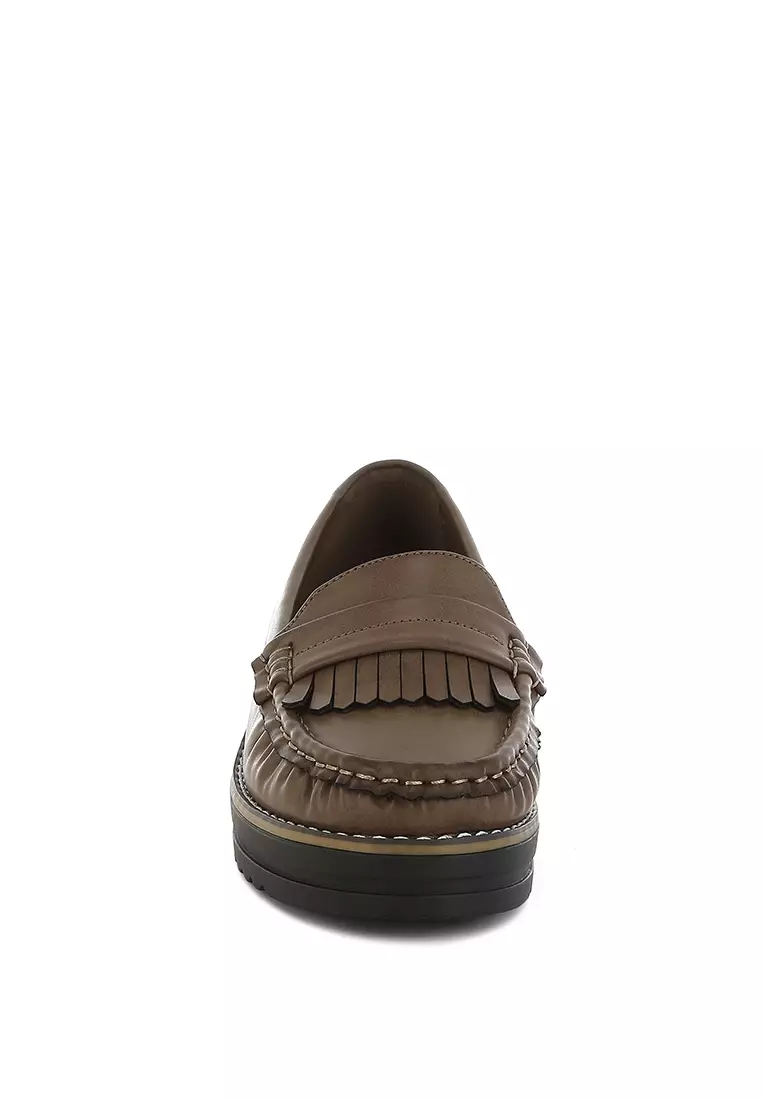 Sepatu Nubuck Berpohon dalam warna Taupe