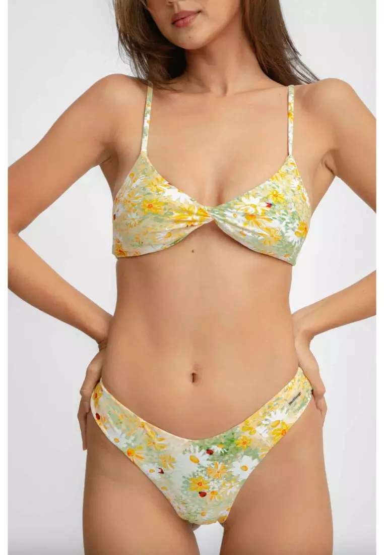 Maui Classic Cheeky Bikini Bottoms / Love Bug