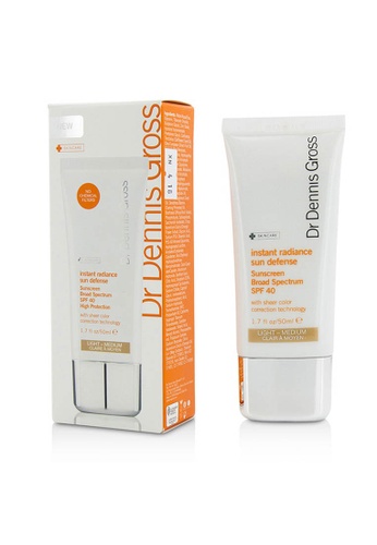 Buy Dr Dennis Gross Dr Dennis Gross Instant Radiance Sun Defense Sunscreen Spf 40 Light Medium 50ml 1 7oz Online On Zalora Singapore