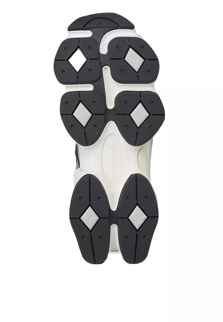 9060 Classic Lifestyle Shoes