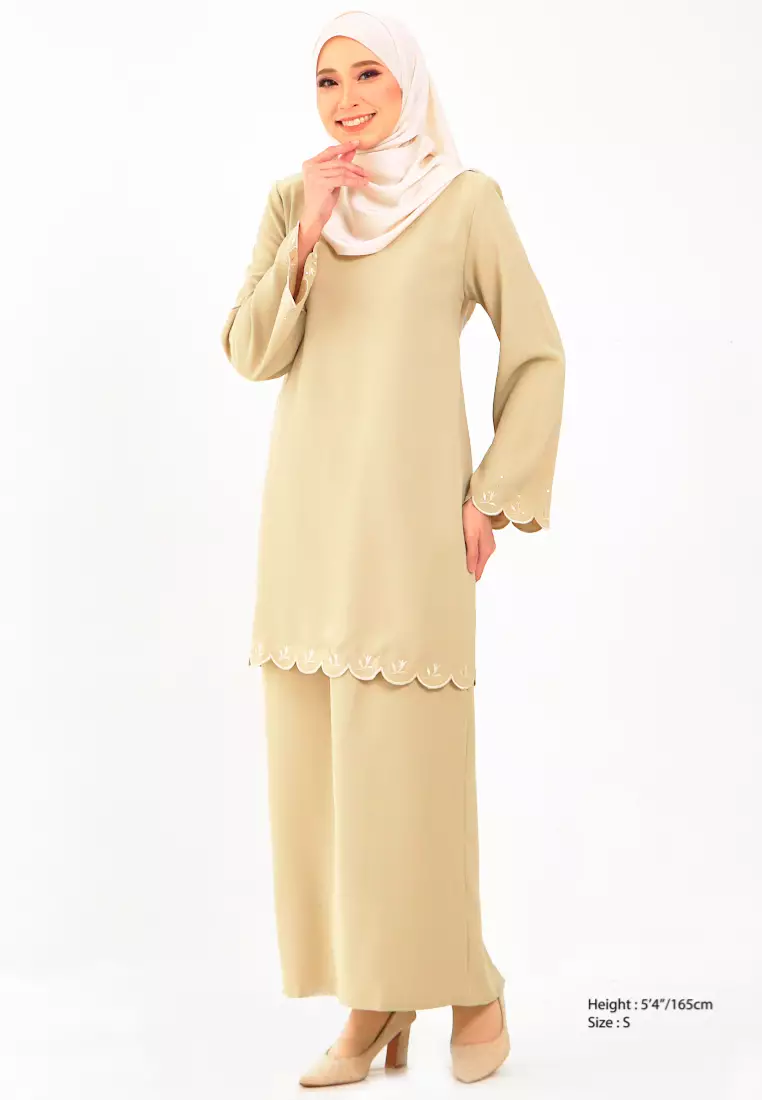 Gene Martino - Rogayah Kurung Modern