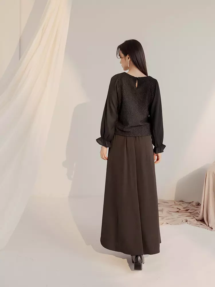 Textured pearl-collared ruffled sleeve top [AB19666]