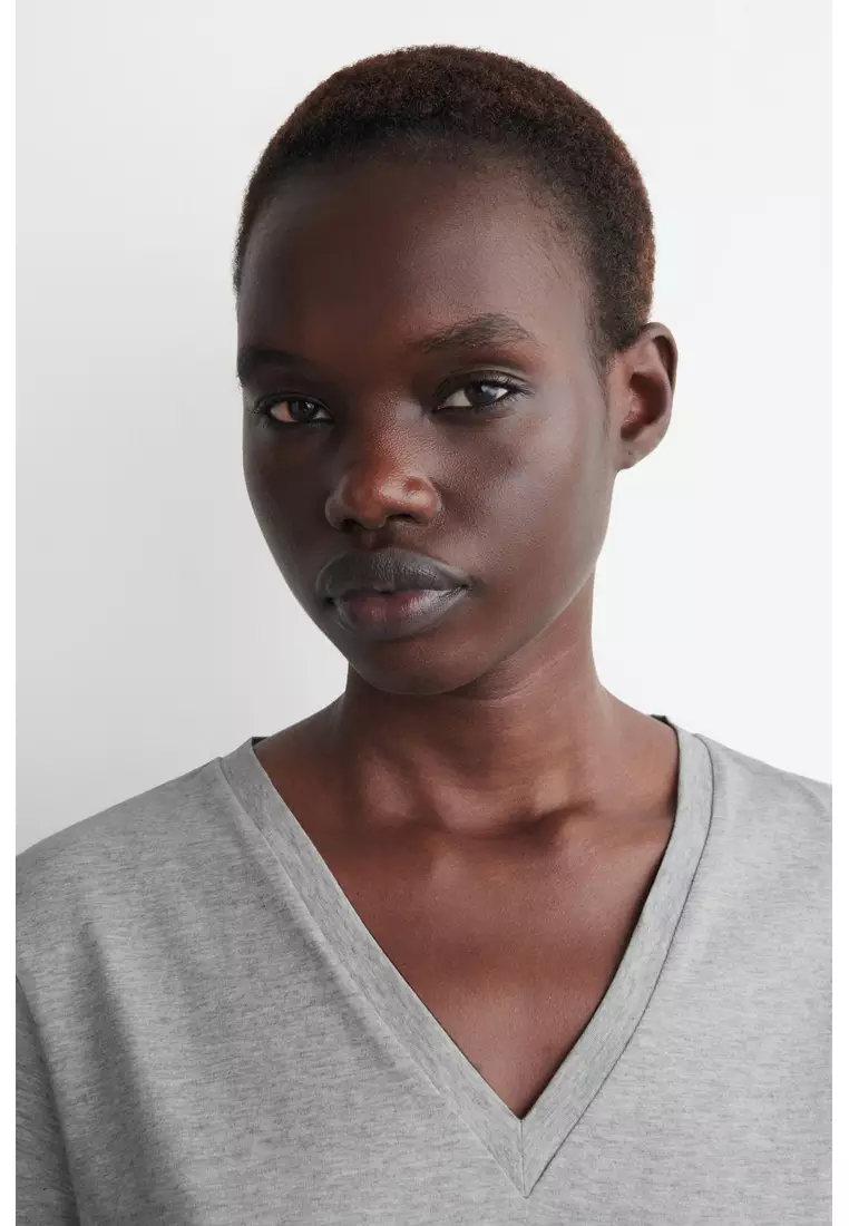 V-NECK COTTON T-SHIRT