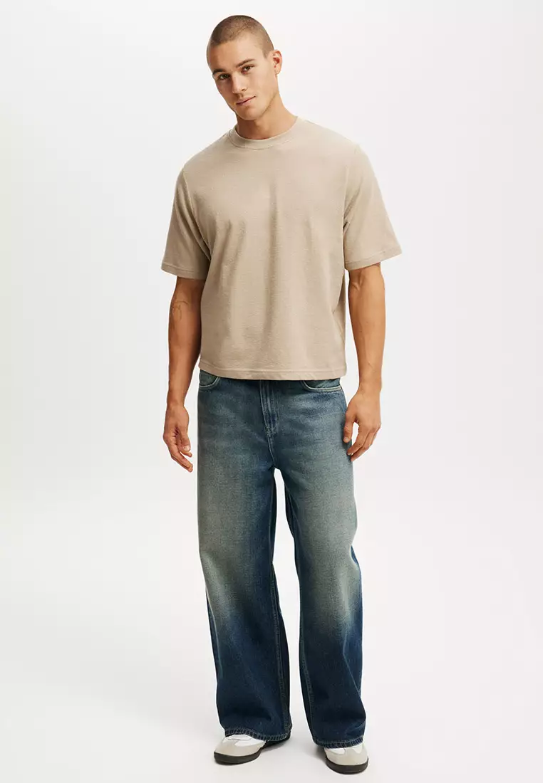 Cropped Fit T-Shirt