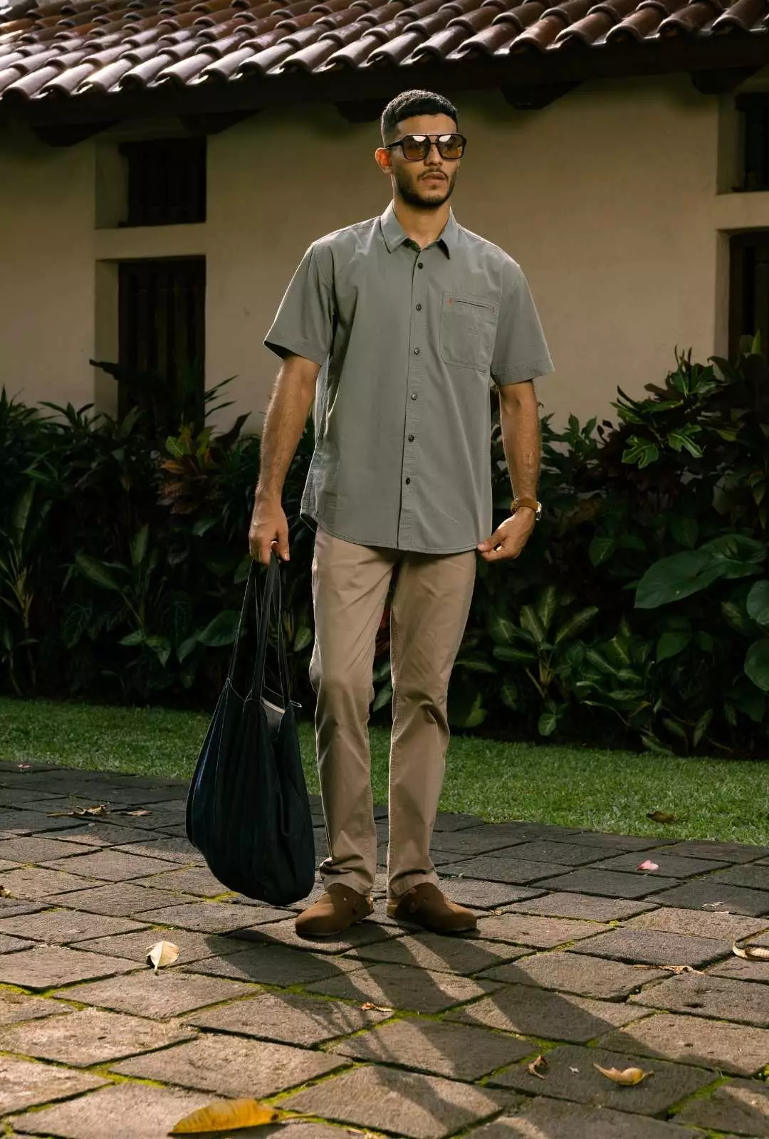 POLICE Kemeja Polos Cotton Regular Fit Lengan Pendek Pria