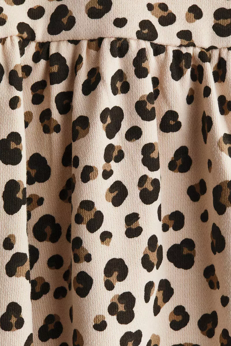 Oversized sweatshirt dress