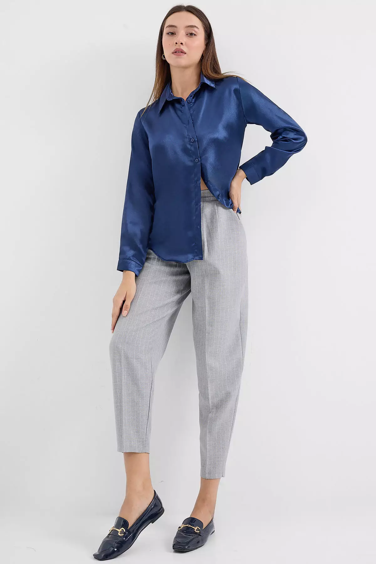 Long Sleeves Collared Shirt