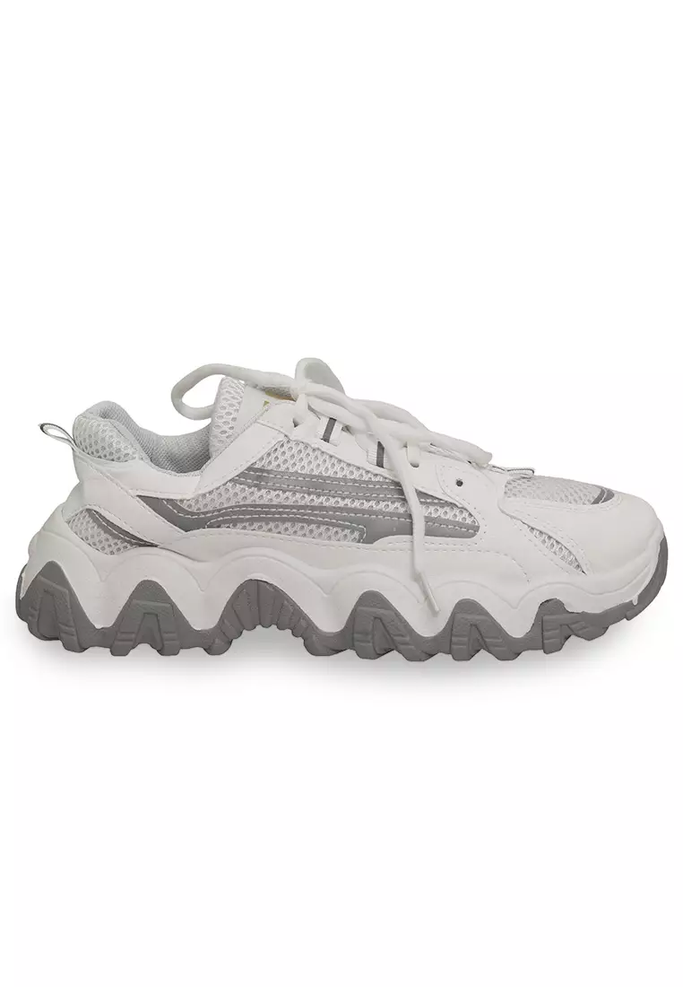 Anando Sepatu Sneakers Sport Tali Pria Desain Ringan Casual Shoes Material Mesh ORIGINAL - White