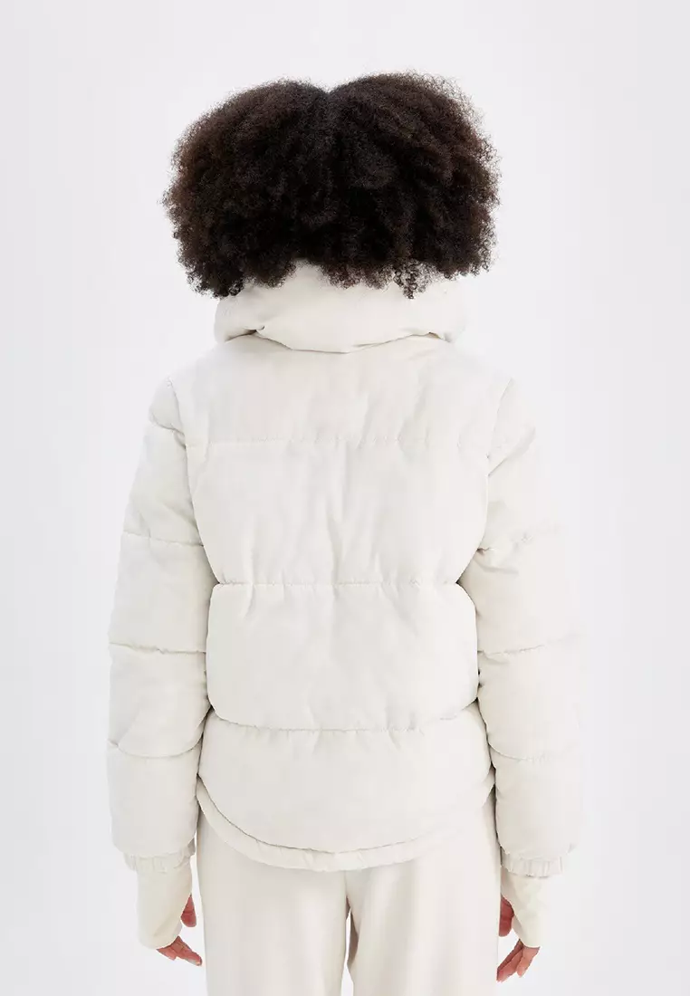 Water Repellent Puffer Jacket