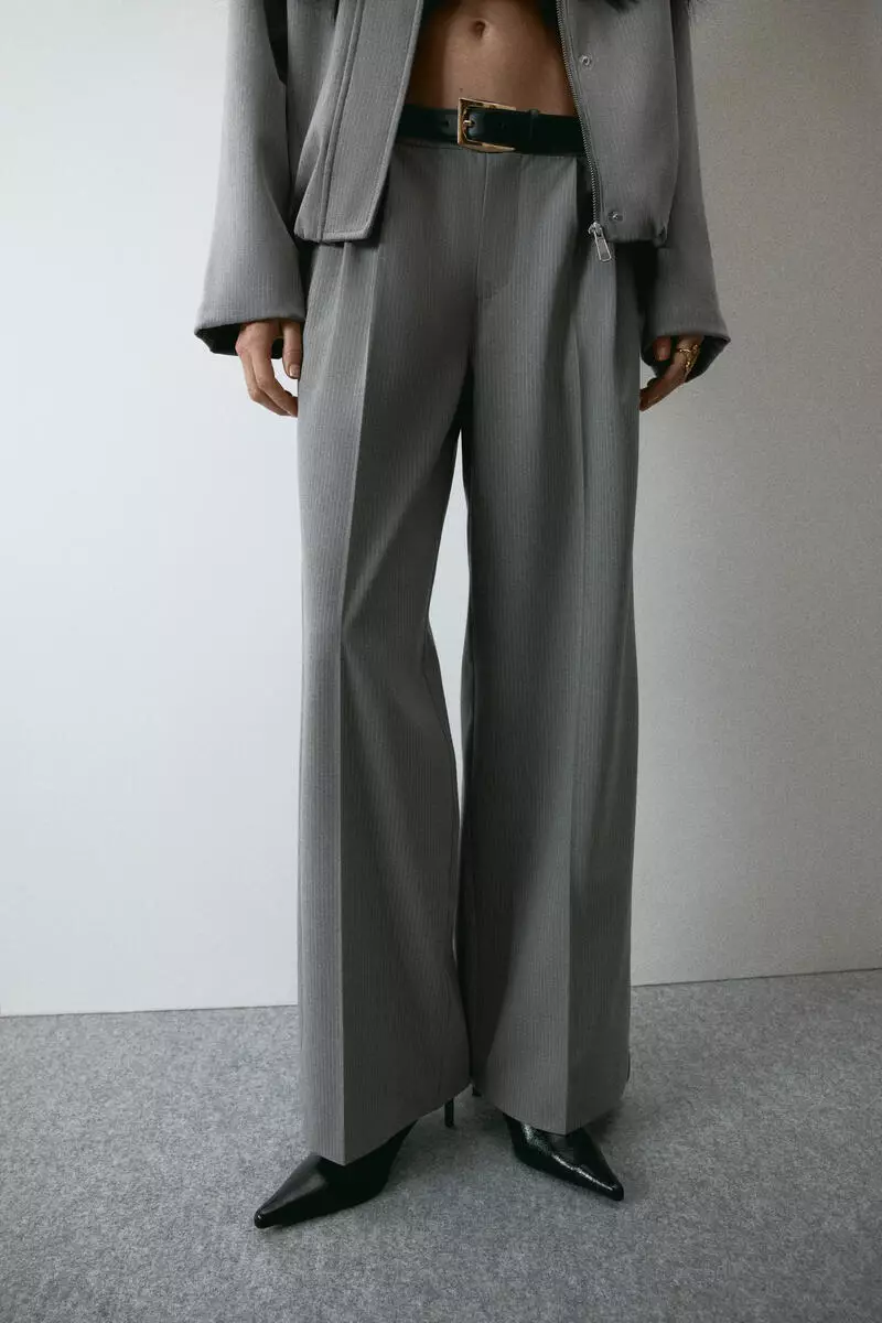 Wide tailored trousers