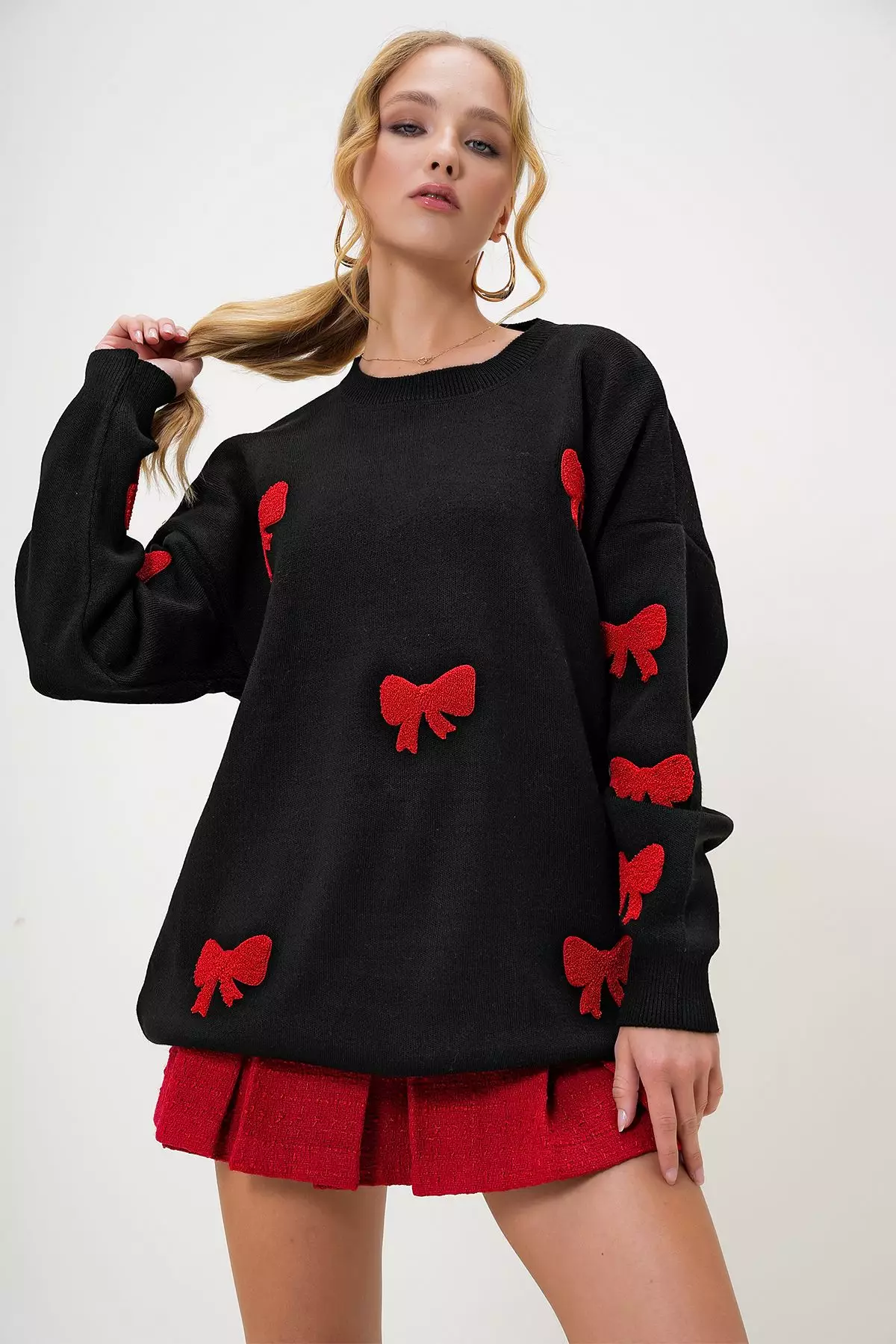 Oversize Bows Sweater