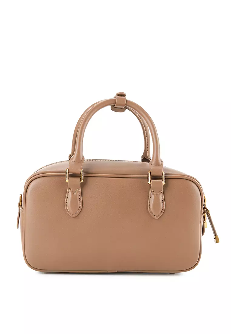 Claire Satchel