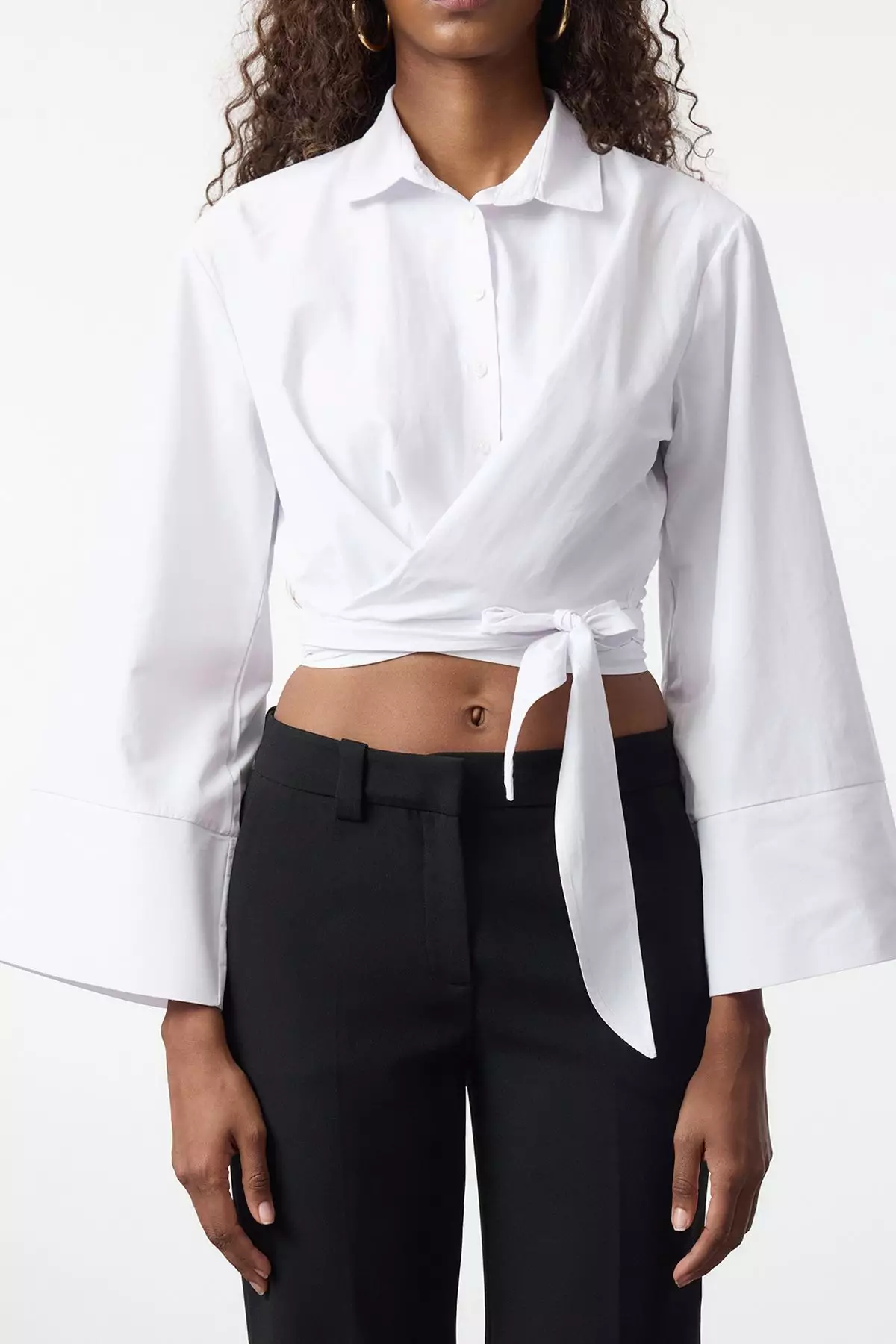 Wide Sleeves Crop Shirt