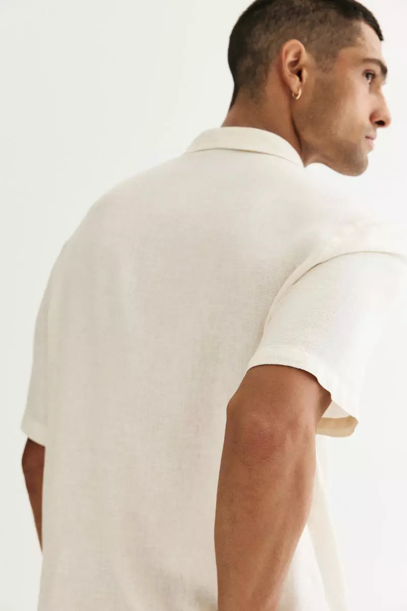 Regular Fit Linen-blend resort shirt